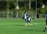 Laatste training S.K.N.W.K. JO11-1JM van seizoen 2022-2023 (partijtje tegen de ouders) (63/221)